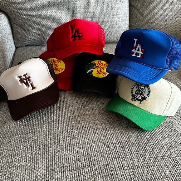 6 Hats